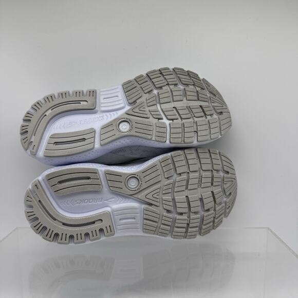 Brooks Ghost 16 White Gray 1204071B151 Running Shoes Sneakers Women’s Size 8 - Picture 8 of 9